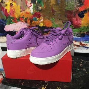 Pink soft leather af1 brand new exclusive